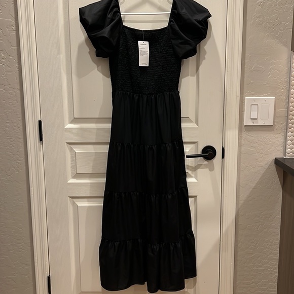 Black Puff Sleeve Dress - Picture 4 of 8